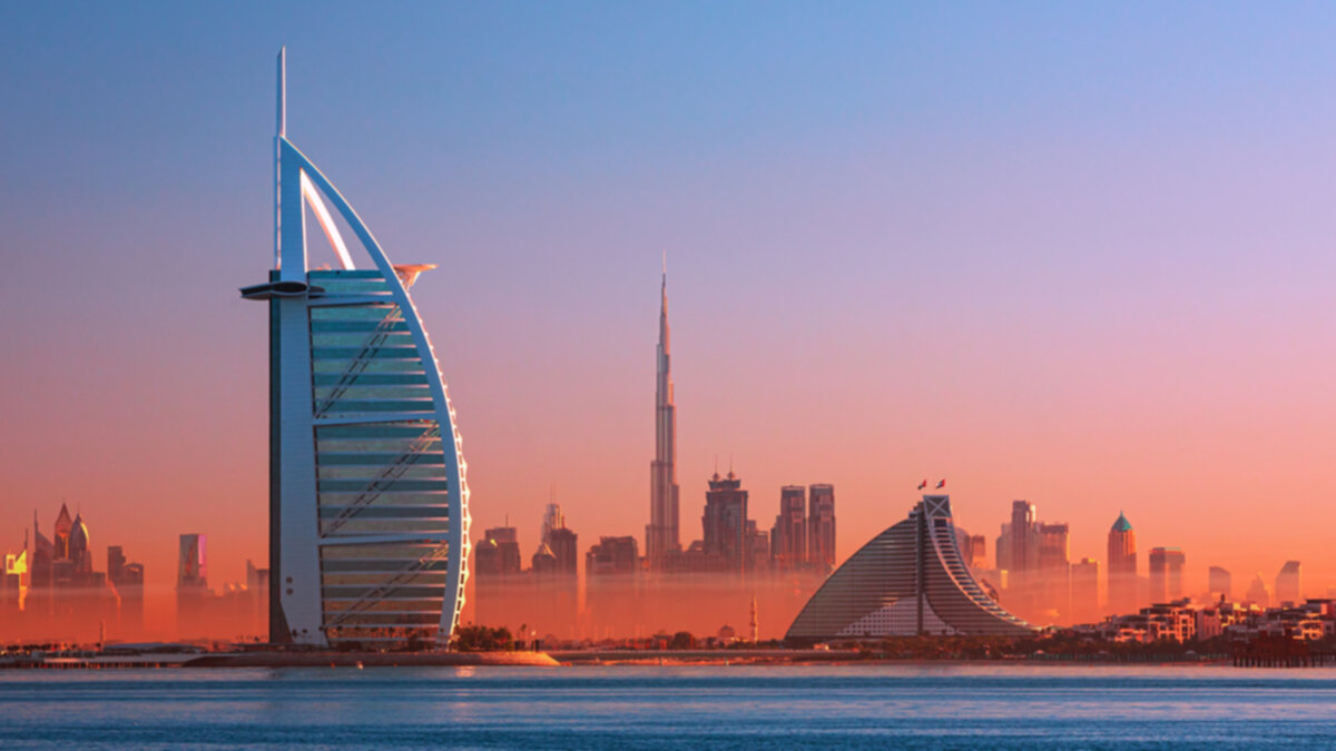 Best ways to send money to the United Arab Emirates