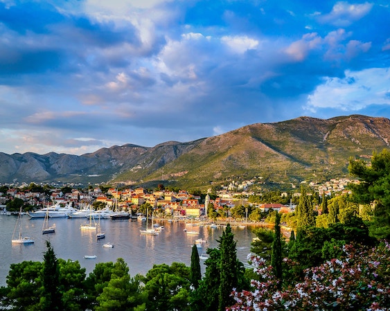 transfer money to Croatia