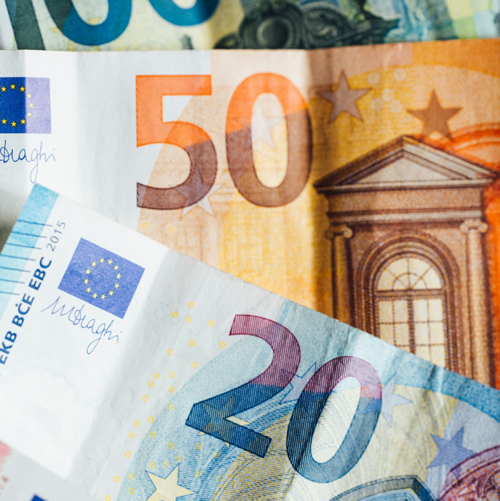 Buy Euros (EUR) at the Best Exchange Rates Online or In-store